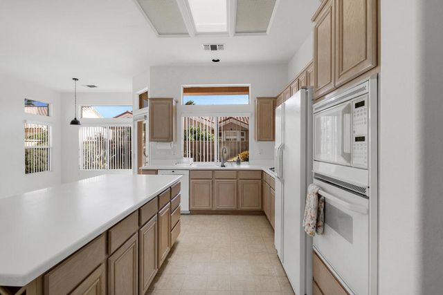 78549 Links Drive, Palm Desert, CA 92211