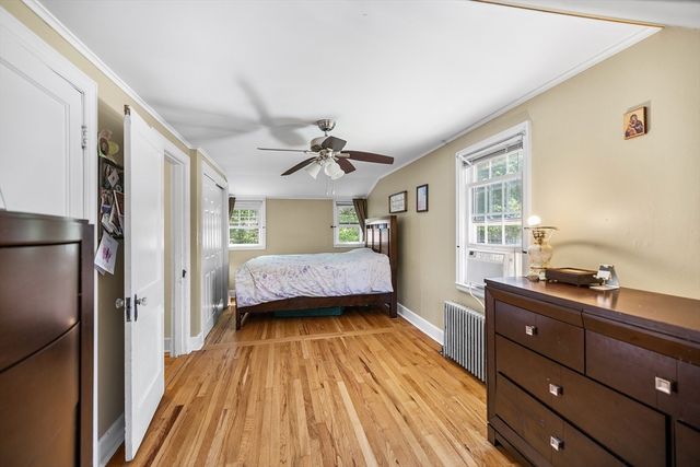 779 Oxford St S, Auburn, MA 01501
