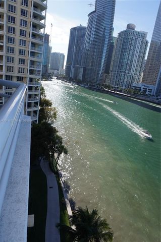 848 Brickell Key Dr 806, Miami, FL 33131