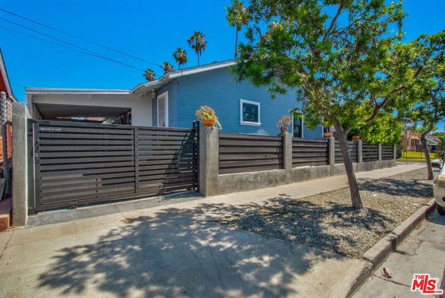 5175 S Van Ness Avenue, Los Angeles, CA 90062