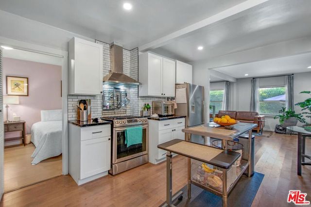 5175 S Van Ness Avenue, Los Angeles, CA 90062