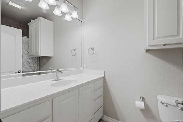8035 Tradition Oak, Boerne, TX 78015