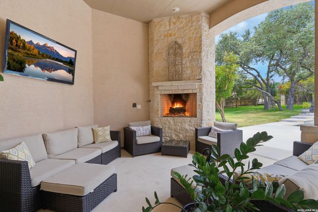 8035 Tradition Oak, Boerne, TX 78015