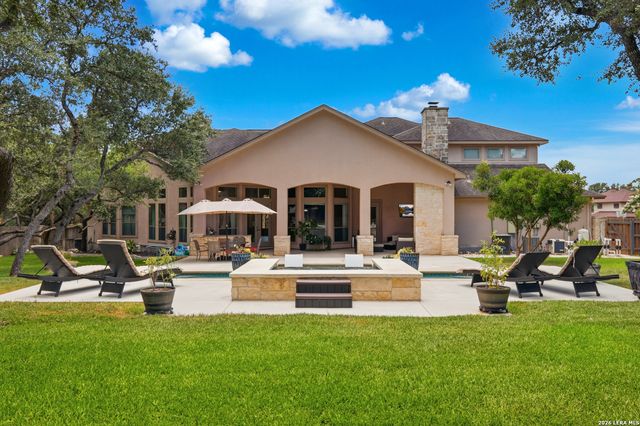 8035 Tradition Oak, Boerne, TX 78015