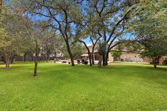 8035 Tradition Oak, Boerne, TX 78015