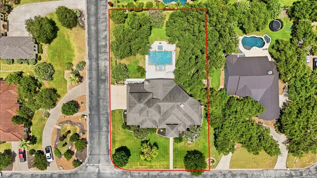 8035 Tradition Oak, Boerne, TX 78015
