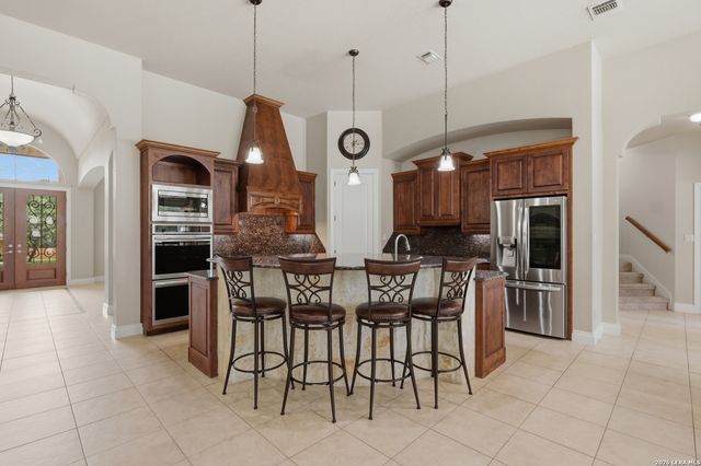 8035 Tradition Oak, Boerne, TX 78015