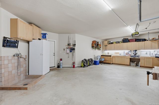 8035 Tradition Oak, Boerne, TX 78015