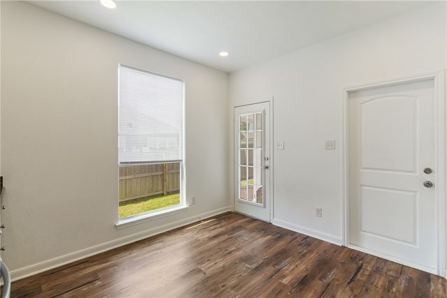 2023 Autumn Lake Drive, Bryan, TX 77807