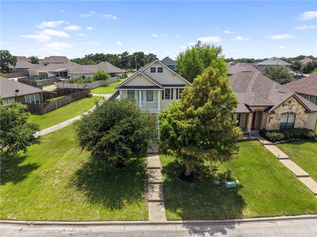 2023 Autumn Lake Drive, Bryan, TX 77807