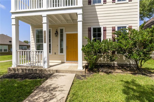 2023 Autumn Lake Drive, Bryan, TX 77807