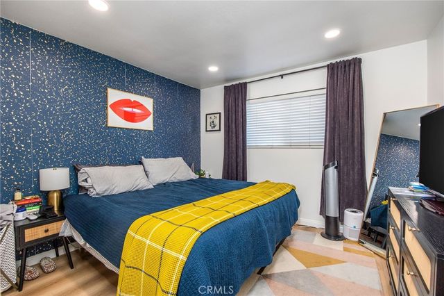 1209 Florida Street, Huntington Beach, CA 92648