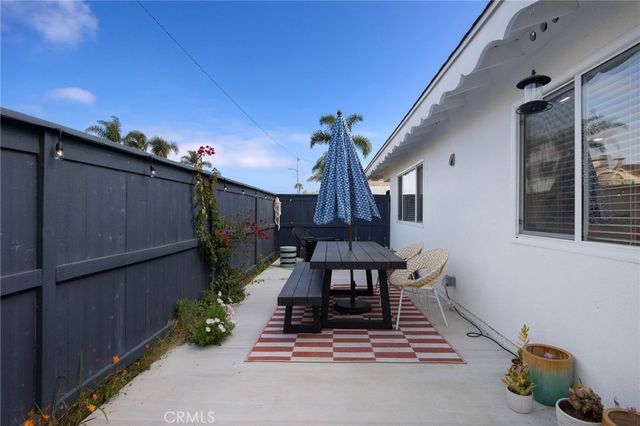 1209 Florida Street, Huntington Beach, CA 92648