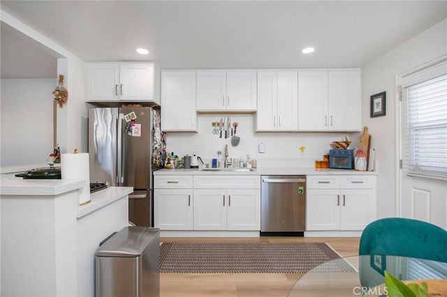 1209 Florida Street, Huntington Beach, CA 92648