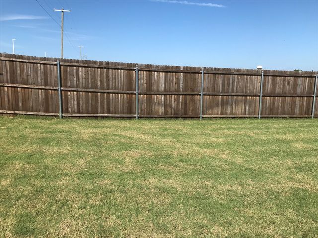 2806 Steeple Chase Drive, Sherman, TX 75092