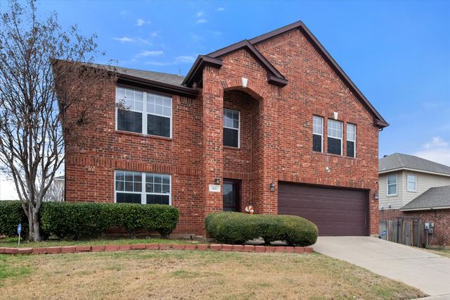 301 Heritage Drive, Crowley, TX 76036