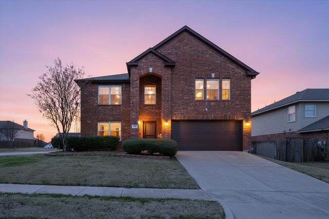 301 Heritage Drive, Crowley, TX 76036