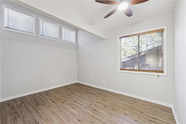 130 Lakeview W Ridge, Roswell, GA 30076