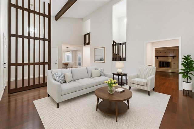 130 Lakeview W Ridge, Roswell, GA 30076