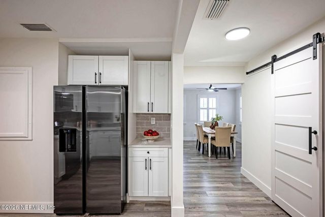 4622 HOMESTEAD Road, Jacksonville, FL 32210