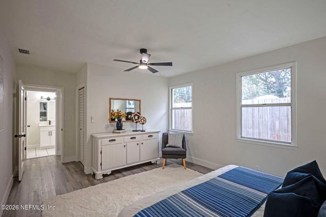 4622 HOMESTEAD Road, Jacksonville, FL 32210