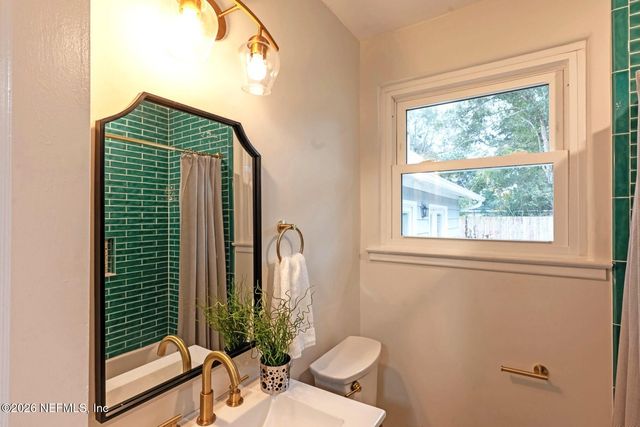 4622 HOMESTEAD Road, Jacksonville, FL 32210