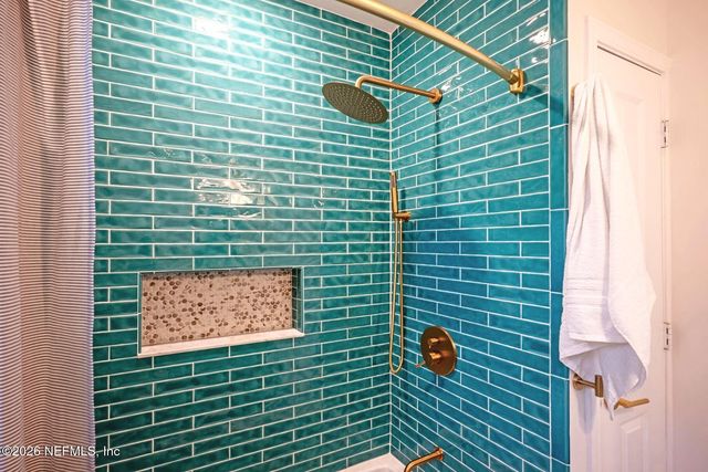 4622 HOMESTEAD Road, Jacksonville, FL 32210