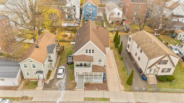 55 Elliott Street 3rd, New Haven, CT 06519