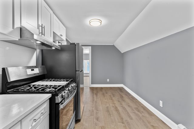 55 Elliott Street 3rd, New Haven, CT 06519