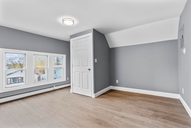 55 Elliott Street 3rd, New Haven, CT 06519