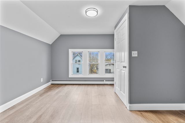 55 Elliott Street 3rd, New Haven, CT 06519