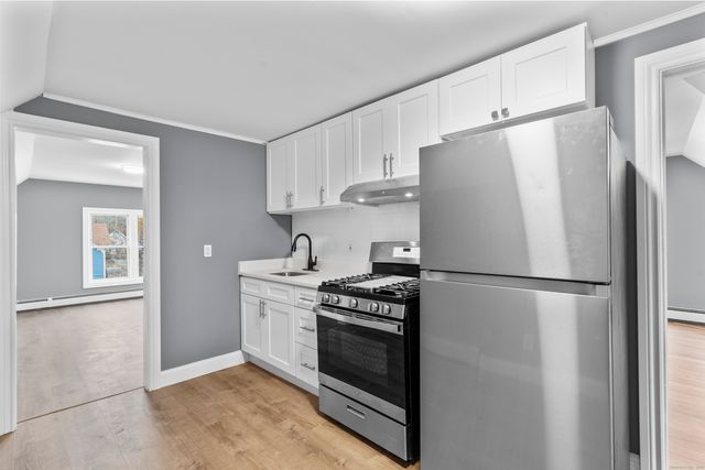 55 Elliott Street 3rd, New Haven, CT 06519