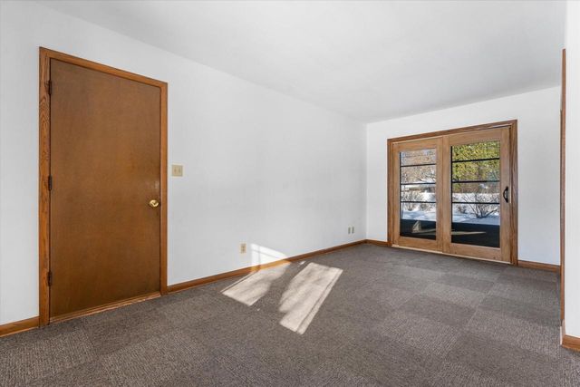 5502 W Silverleaf LANE, Brown Deer, WI 53223