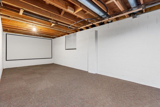 5502 W Silverleaf LANE, Brown Deer, WI 53223