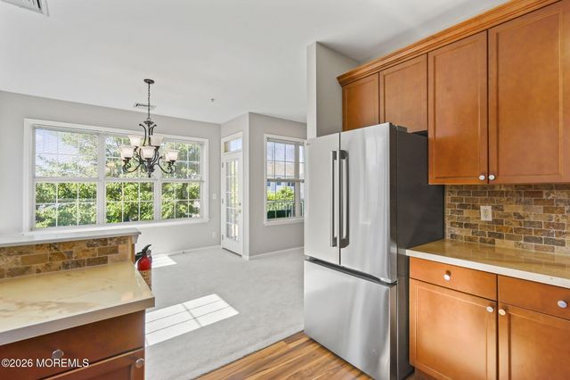 327 Mill Pond Way, Eatontown, NJ 07724
