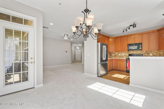 327 Mill Pond Way, Eatontown, NJ 07724