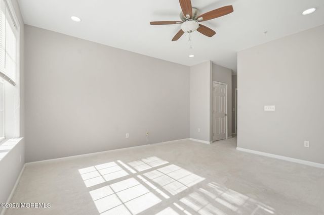 327 Mill Pond Way, Eatontown, NJ 07724
