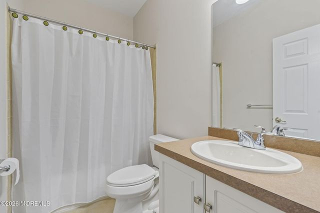 327 Mill Pond Way, Eatontown, NJ 07724