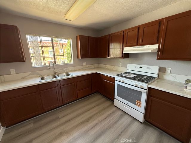 211 Magnolia 205, Glendale, CA 91204
