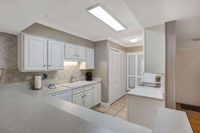 114 Mainsail Drive UNIT 157, Miramar Beach, FL 32550