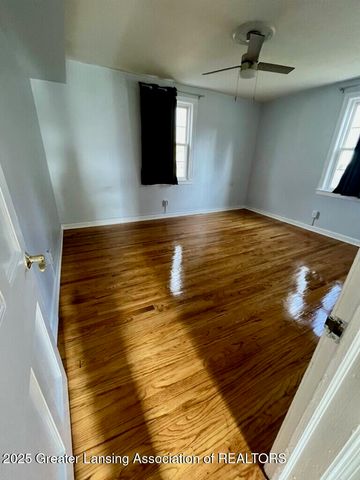 615 Glenmoor Road 2a, East Lansing, MI 48823