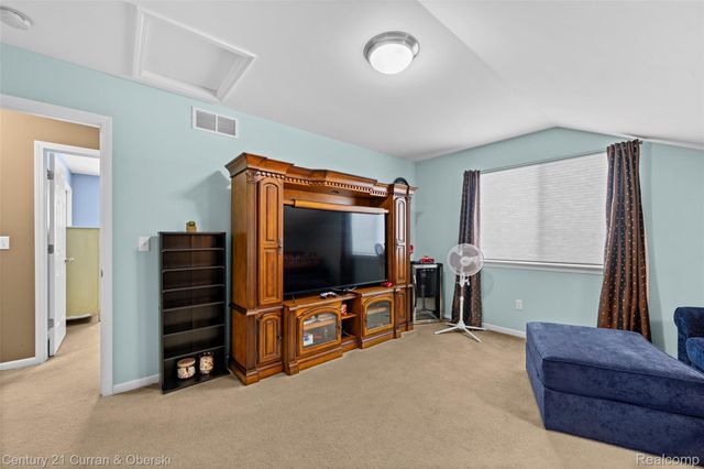 36152 Fairway Drive 78, Livonia, MI 48152