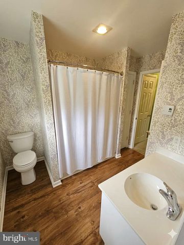 1817 LITTLE CONESTOGA RD, Elverson, PA 19520