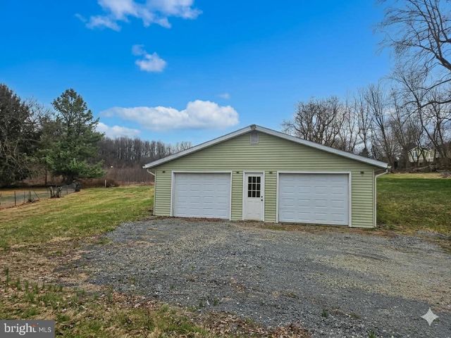 1817 LITTLE CONESTOGA RD, Elverson, PA 19520