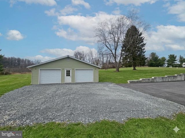 1817 LITTLE CONESTOGA RD, Elverson, PA 19520