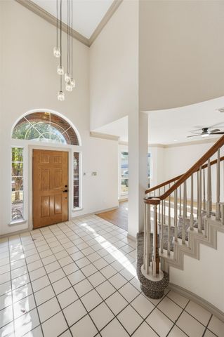 2705 Redstone Drive, Arlington, TX 76001