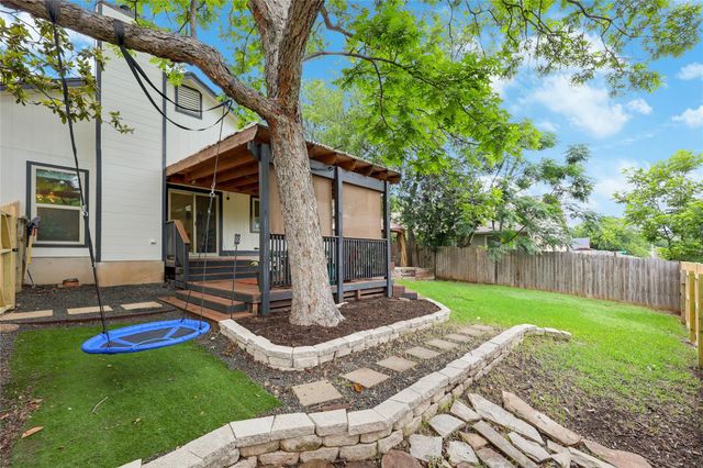1800 Rainy Meadows DR, Austin, TX 78758