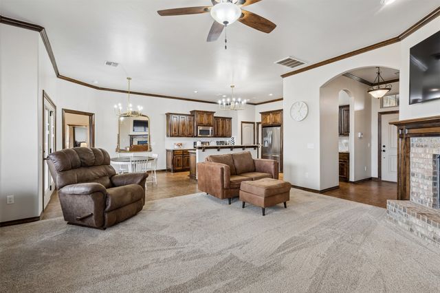 636 NE 23rd, Moore, OK 73160