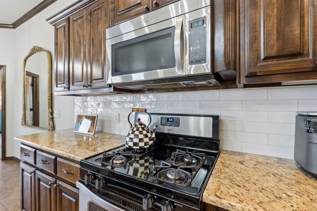 636 NE 23rd, Moore, OK 73160