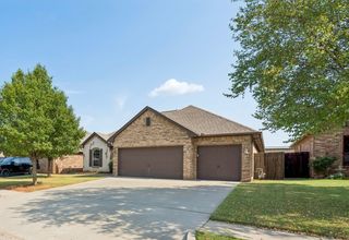 636 NE 23rd, Moore, OK 73160